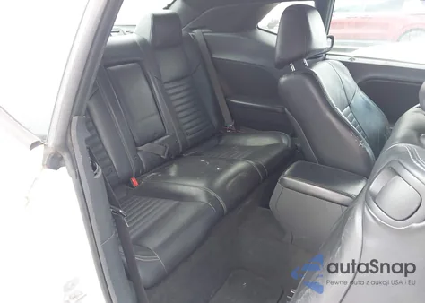 2014 Dodge Challenger Sxt Plus z USA, uszkodzony, nr VIN 2C3CDYAG2EH258362